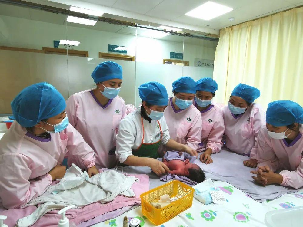 常宁市妇婴监护型护送